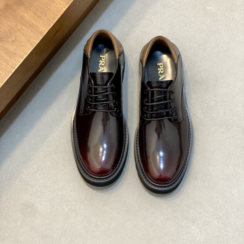 PRADA 新款男士休闲皮鞋