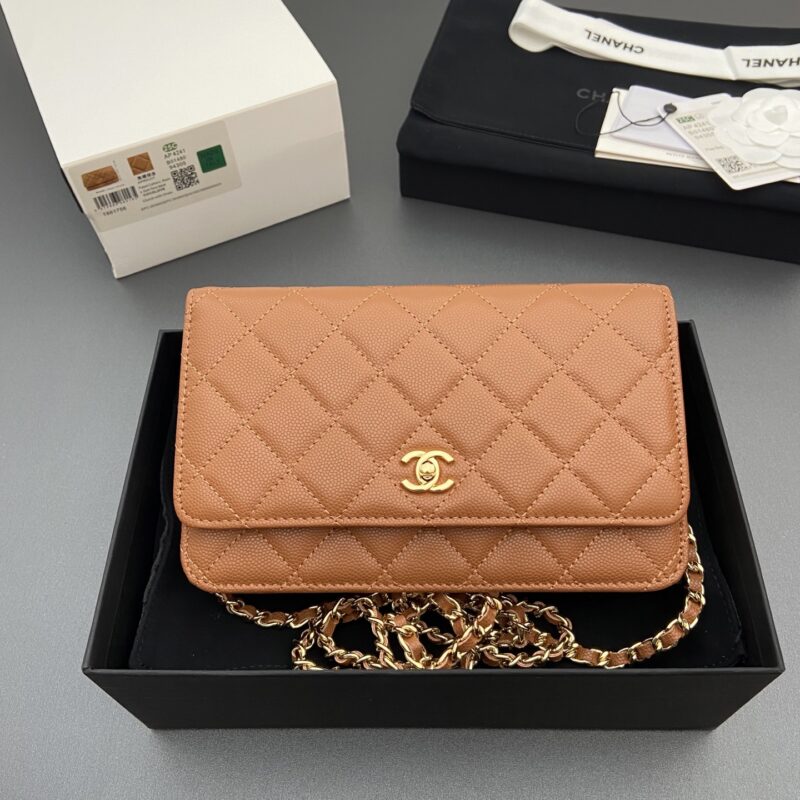 CHANEL 小香进口意大利魚仔醬小牛皮 货号:AP4241焦糖色細球紋金色鋼唛