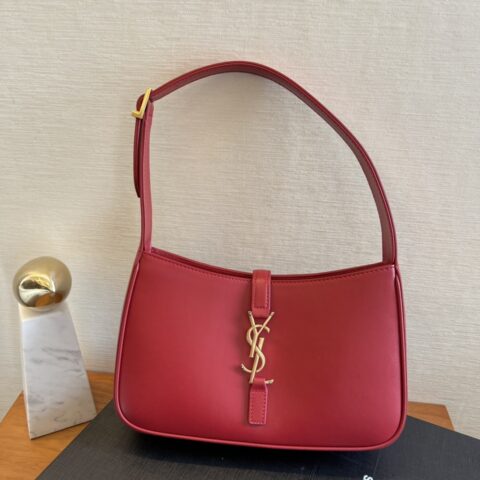 YSL Le5A7 Bag 型号：657228爱神红