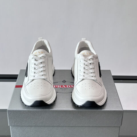 PRADA 拼色运动鞋