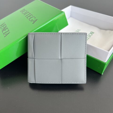 BV 新款大编织格带零钱袋双折短夹 649605闪电灰