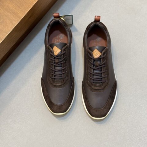 Loro Piana 秋季散步运动鞋