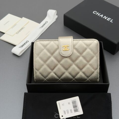 CHANEL 小香进口意大利颗粒小牛皮  货号:A48667 金色球纹金色钢唛