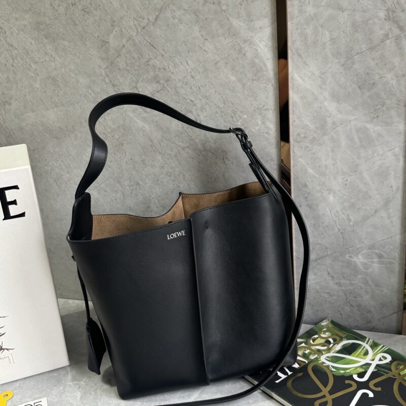 LOEWE Bilbao梯形水桶手袋 0706