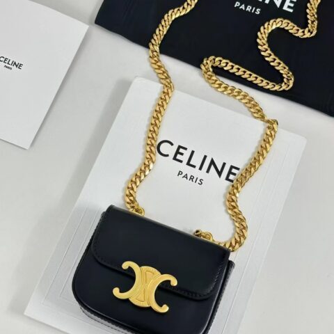 CELINE 凯旋门迷你链条款⛓挎包 型号：10L843