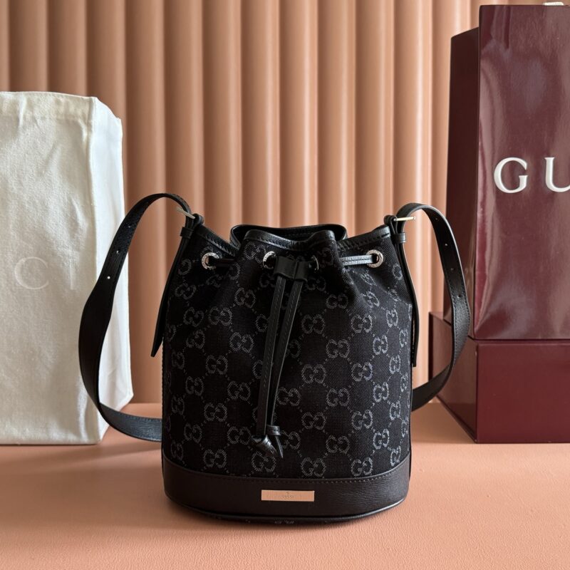 GUCCI Generation 系列 型号：875237 黑色牛仔