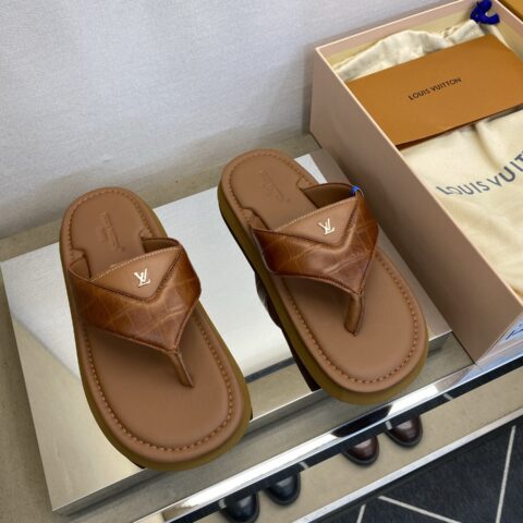 LV 男士拖鞋