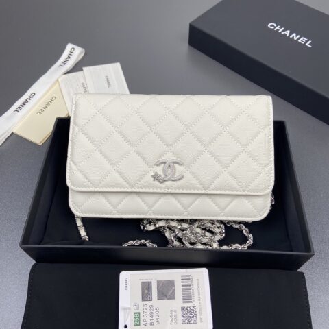 CHANEL 小香进口意大利小羊皮 货号:AP3723白色細球紋銀色五金