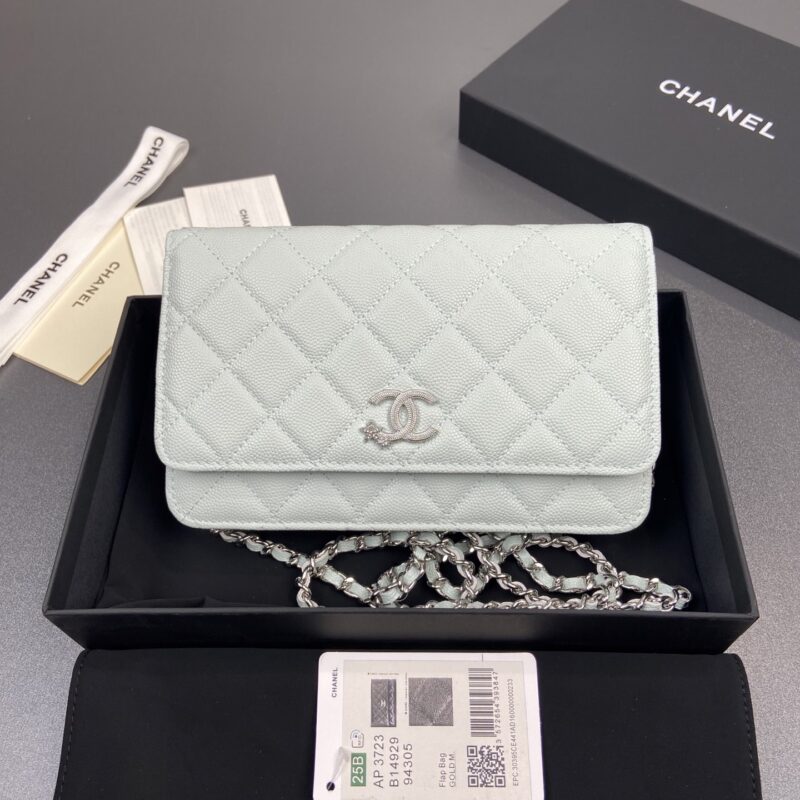 CHANEL 小香进口意大利小羊皮 货号:AP3723淺藍細球紋銀色五金