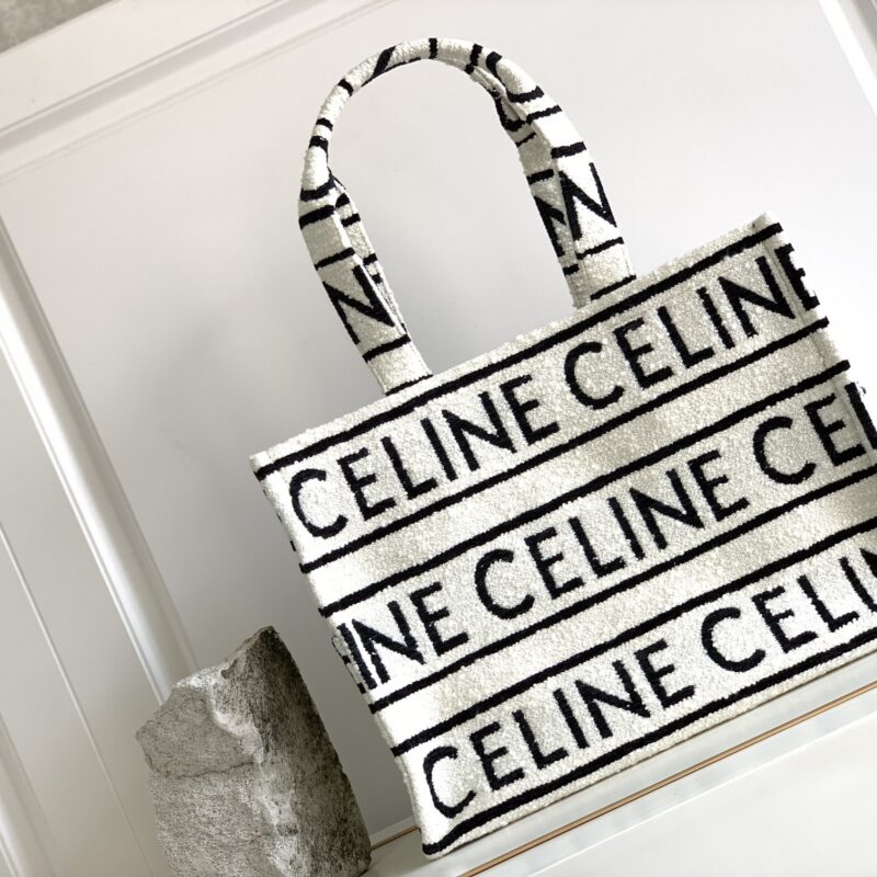 CELINE  CABAS THAIS大号通体印花织物购物袋🛍️编号：196762