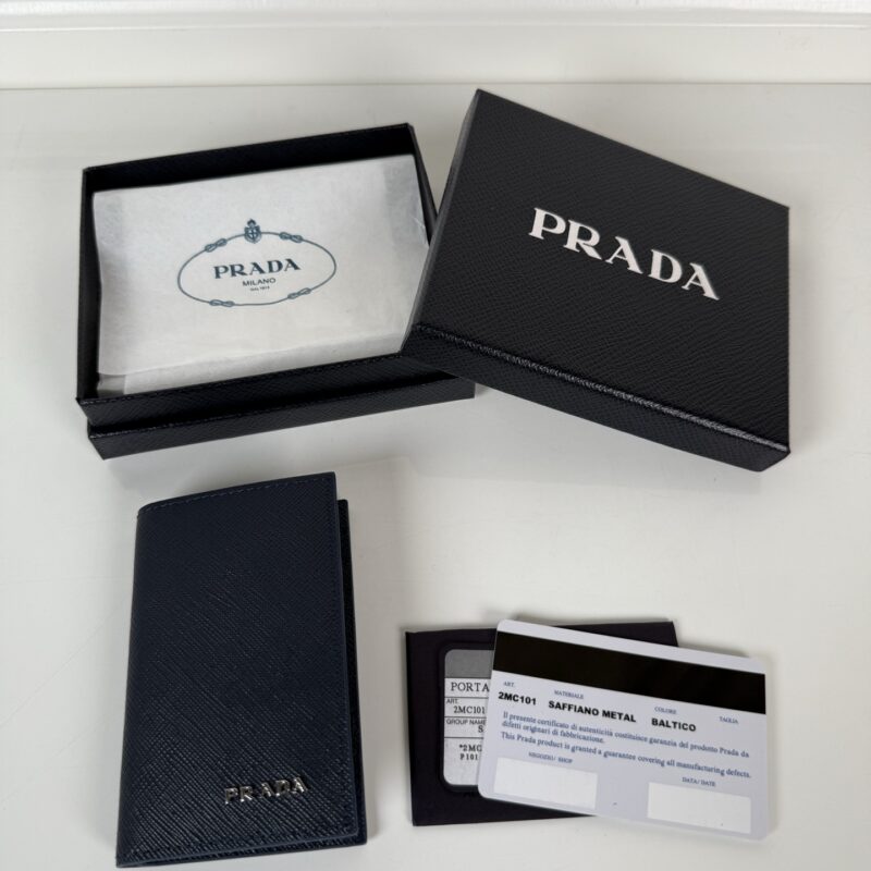 PRADA P家➡️十字纹男士卡夹，深蓝色，型号2MC101