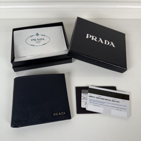 PRADA P家➡️男士短款钱包，深蓝色，型号2M0513
