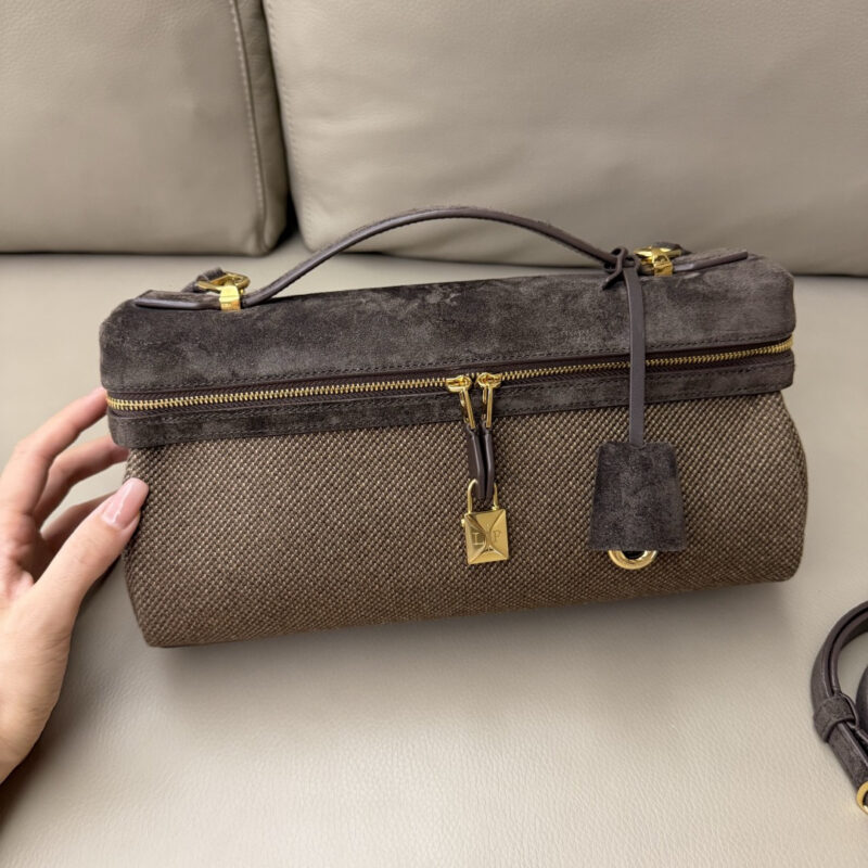 Loro Piana L29-Extra Softy Bag 型号:FLW0385 铜林色/深巧克力甘草色/金鱼色