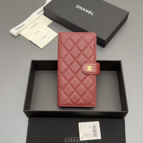 CHANEL 小香长夹卡包系列 编号:96067 酒红细球纹金色五金