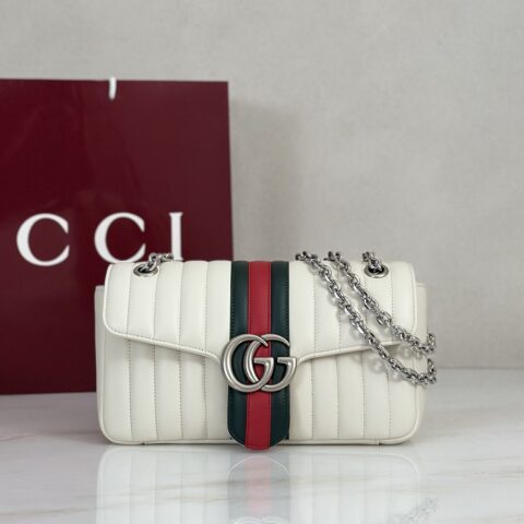 GUCCI 款号A005XW白皮绿红绿