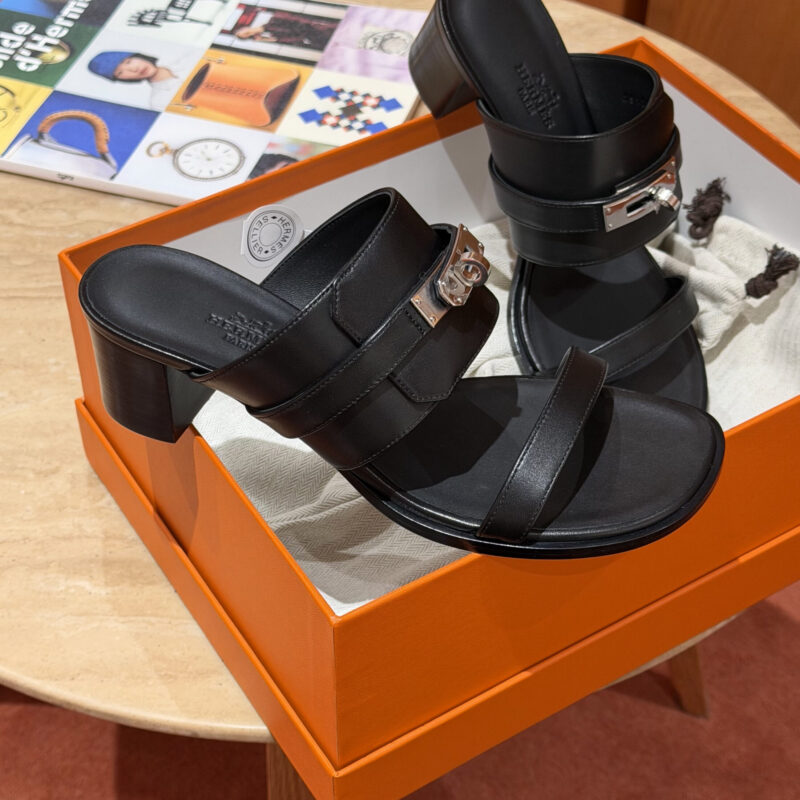 HERMES :637 Ninon 50凉鞋 编号: H262125Z 02360