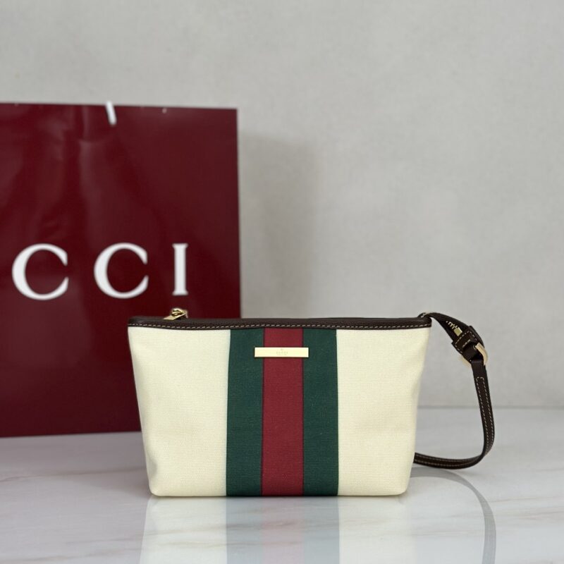 Gucci 款号A000MM白色帆布