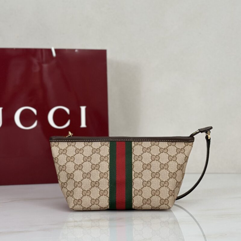 Gucci 款号876055杏水晶
