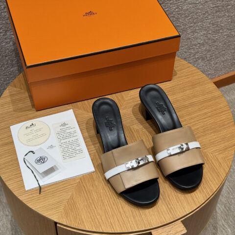 HERMES :187 Gigi kelly高跟鞋 自然米色/Natural beige/白色/white 银扣