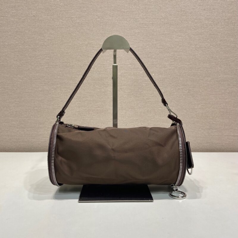 Prada新品收纳包鳄鱼纹棕色 款号1TT347