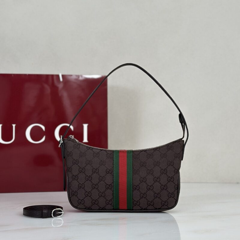 Gucci 型号863406深棕布
