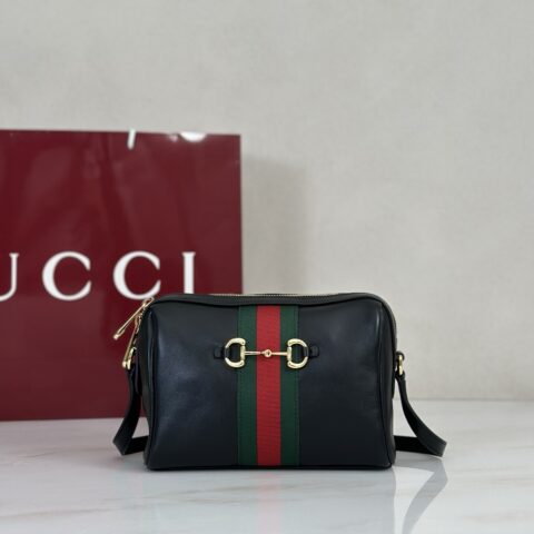 Gucci 款号A008PZ克皮