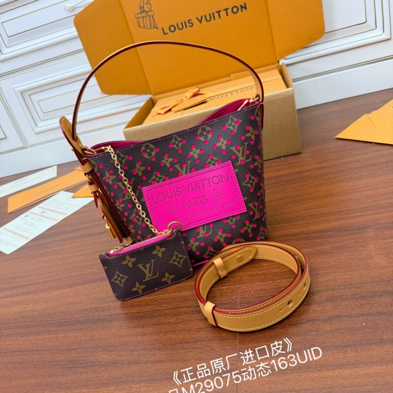 LV 水桶包型号:M29075私品