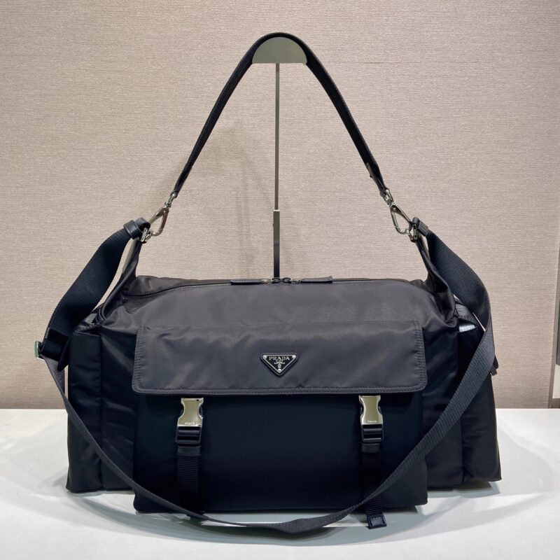 Prada 新品旅行包双肩带 款号2VC057
