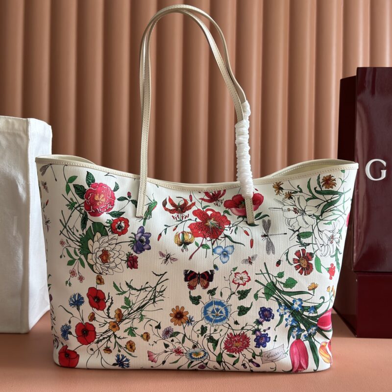 Gucci Flora涂层帆布白色 型号:A0034D