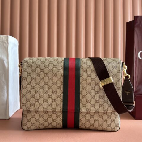 Gucci Primavera系列沙色涂层GG帆布 型号：A006JE