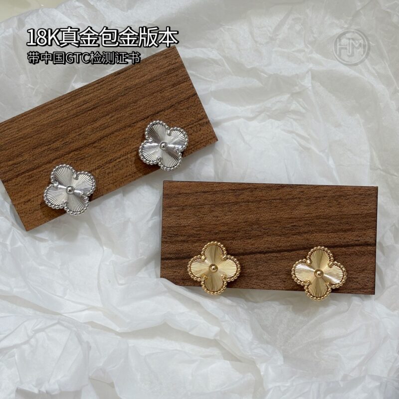 18K真金包金版本𝐕𝐚𝐧 𝐂𝐥𝐞𝐞𝐟 & 𝐀𝐫𝐩𝐞𝐥𝐬 梵克雅宝 镭射玑镂雕花 Vintage Alhambra耳环
