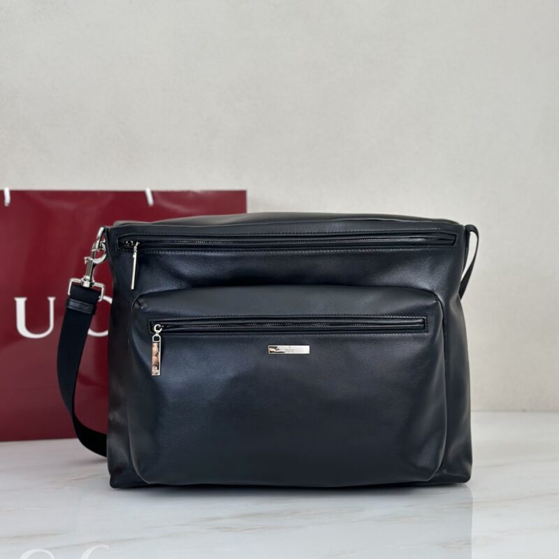 Gucci 款号875369 克皮