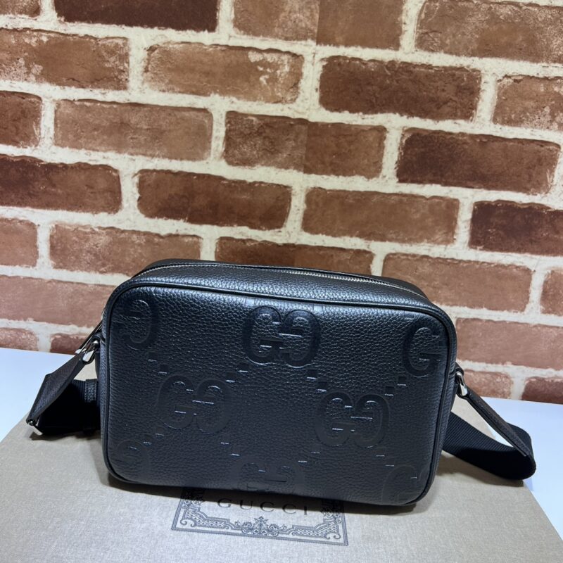 Gucci 款号766946 克荔压G