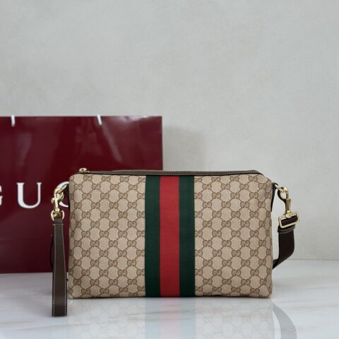 Gucci 款号A002KX 杏水晶