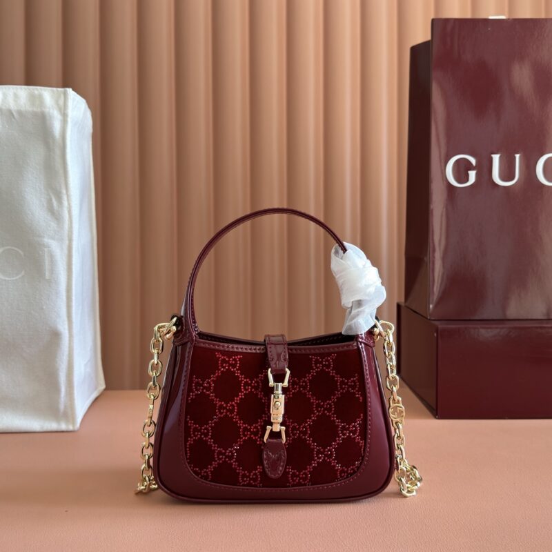 Gucci迷你尺寸 全铜五金链条羊皮内里 型号:836684