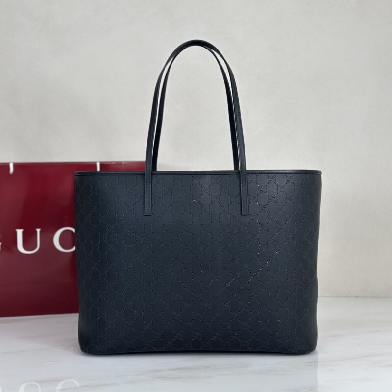Gucci 款号874745 克皮穿孔