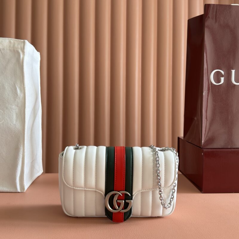Gucci Primavera系列 白色 型号：A006X1