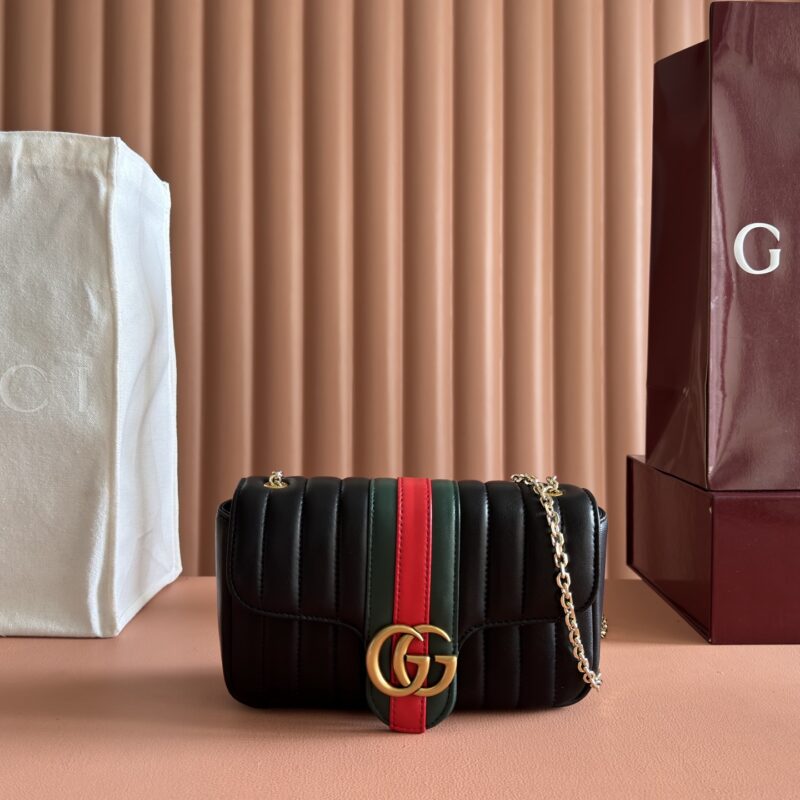 Gucci GG Marmont系列手袋 型号:A006X1