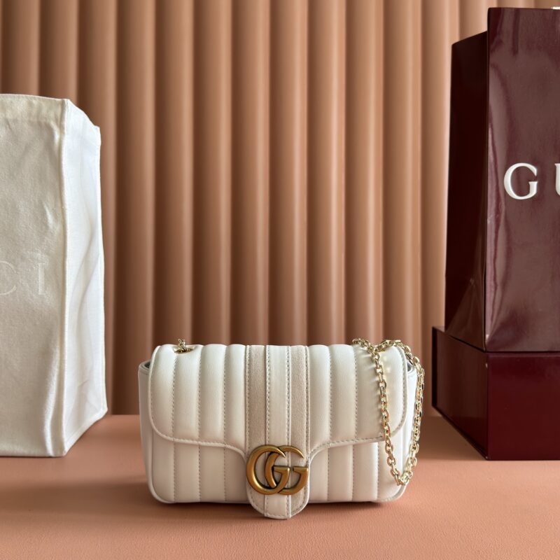Gucci Primavera系列白色 型号：A006X1