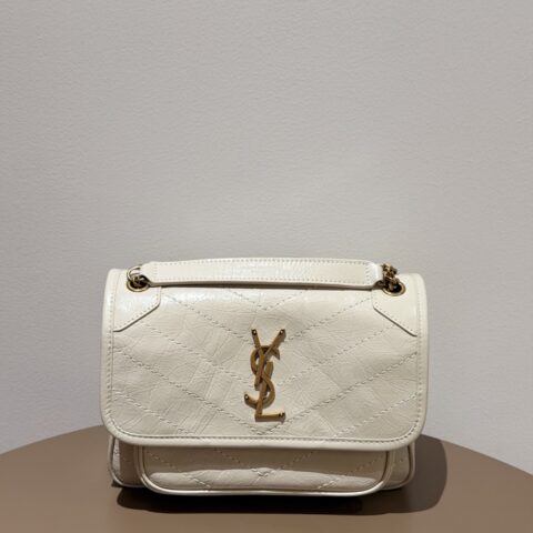 ysl【𝙉𝙞𝙠𝙞-𝟮𝟮𝙘𝙢】🎗白色 型号：533037