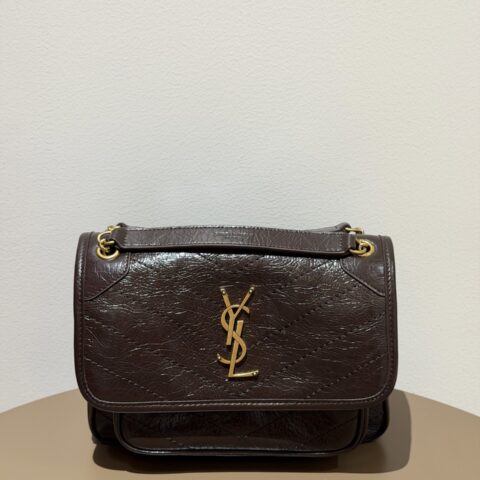 ysl【𝙉𝙞𝙠𝙞-𝟮𝟮𝙘𝙢】🎗咖啡色 型号：533037