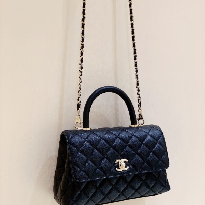 Chanel coco handle 22P黑色 款号92990