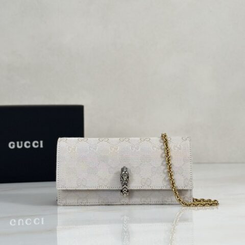 Gucci 象牙白布链条包 款号876529