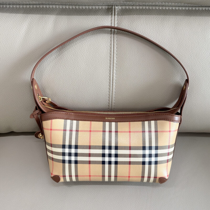 Burberry 新款肩背包House格纹棉 型号5461