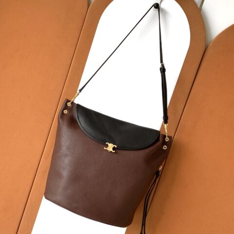 CELINE CE SOFT TRIOME新品小牛皮 款号L102S3
