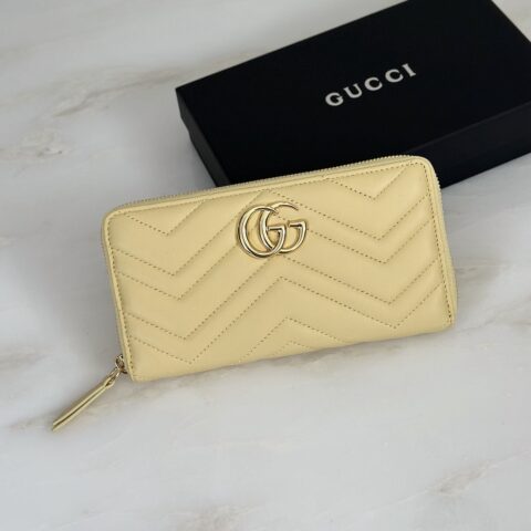 Gucci 专柜品质，顶级原单货 浅黄长夹 款号443123