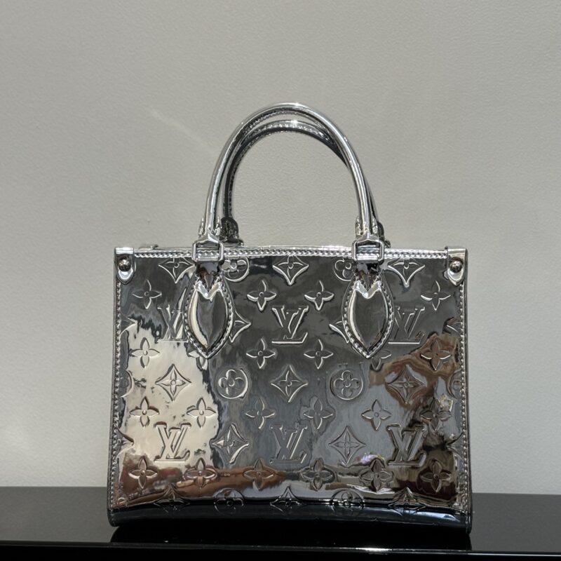 LV OnTheGo小号手袋银色 163芯片 款号M26373