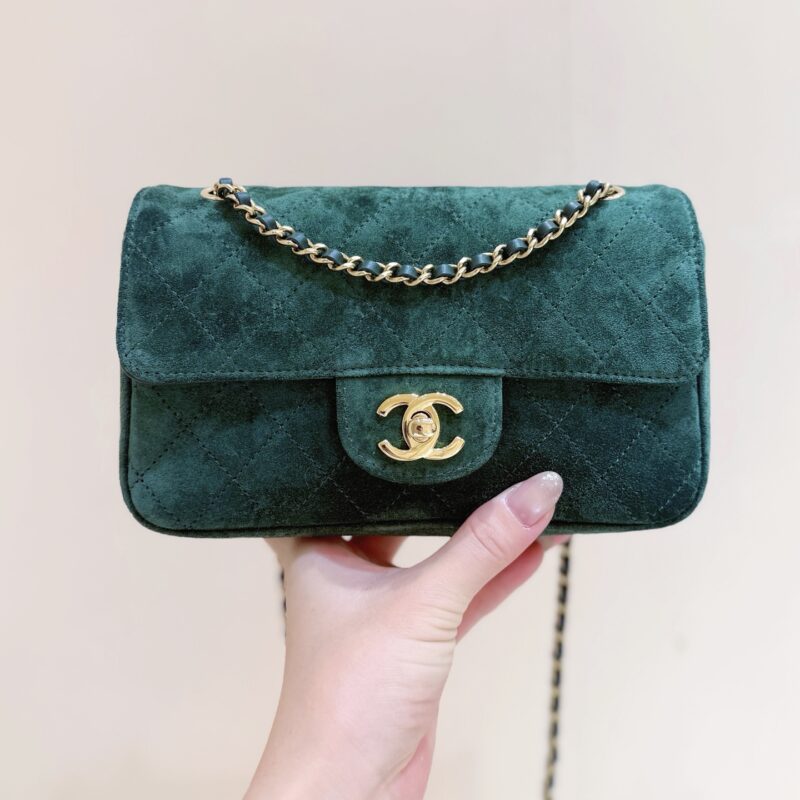 Chanel 26K CFmini麂皮纹机场包祖母绿 型号AS6626