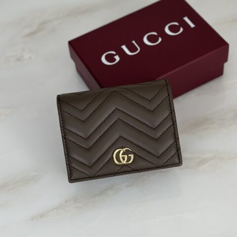 Gucci 深灰褐短夹钱包 型号466492