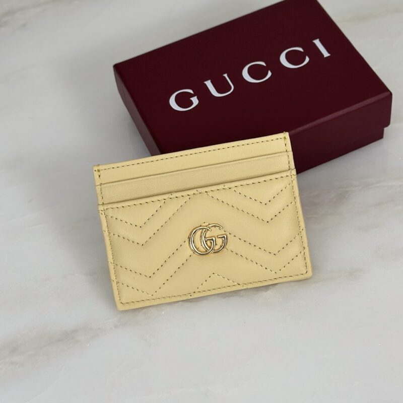 Gucci 浅黄卡夹钱包 型号443127